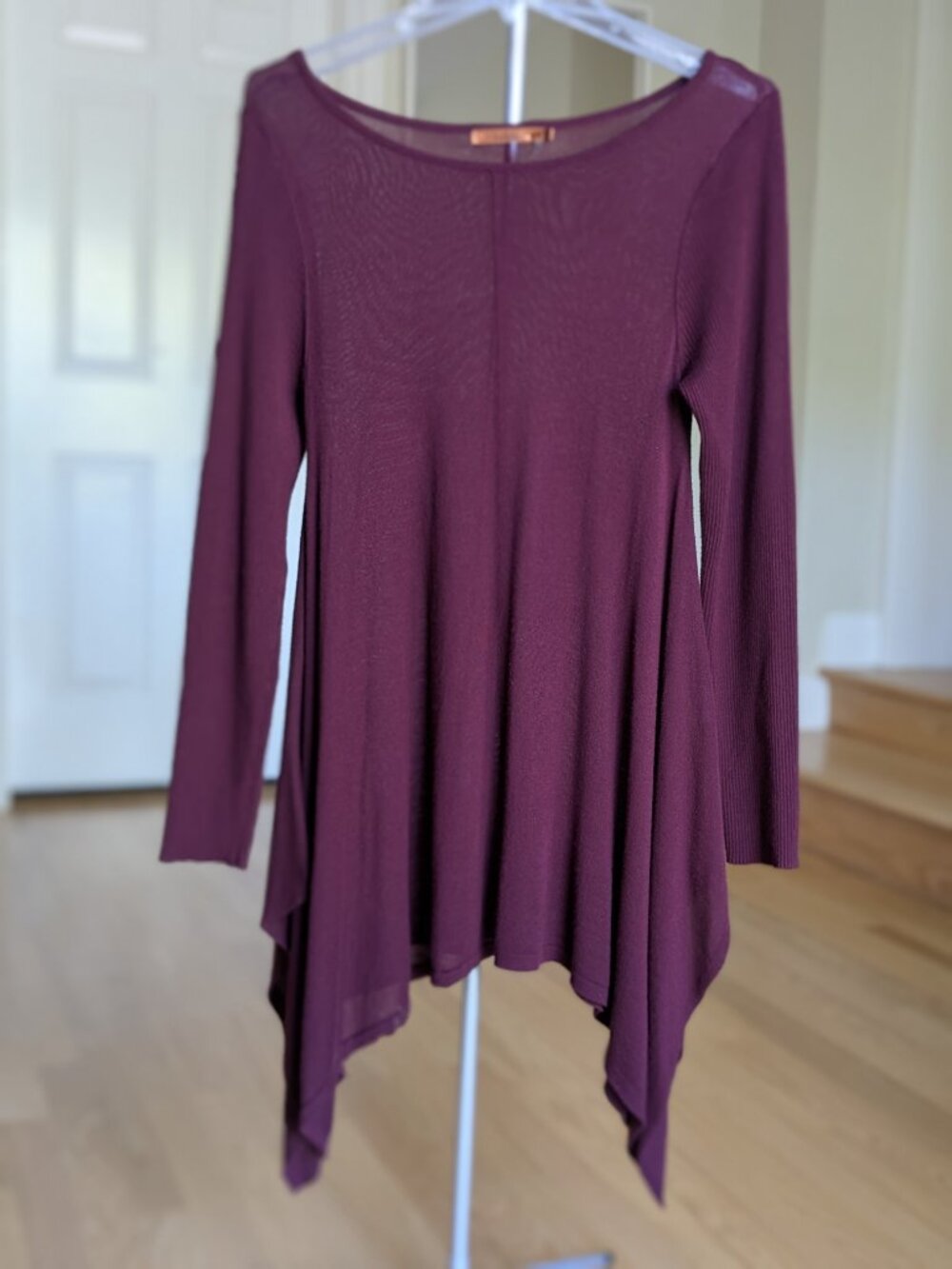 Belldini Asymmetrical Tunic with Heavy Ribbed Arms Plum Sz M
